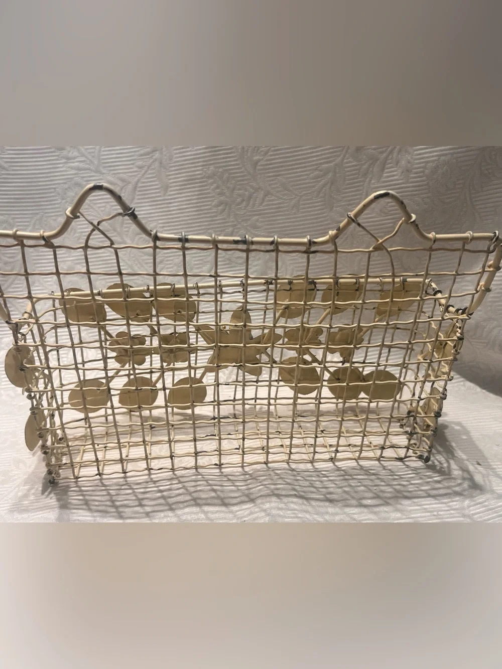 Italian Painted Toleware Floral Letter Holder Wall Basket Shabby Chic Farmhouse‎